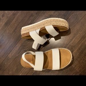 Steve Madden white platforms, 8